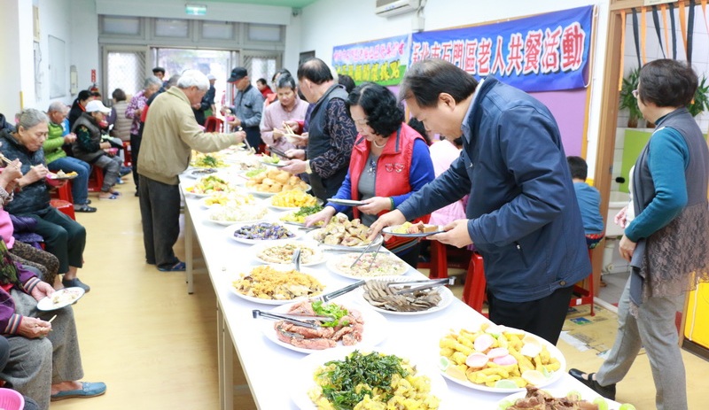 1060222-老梅社區辦理共餐及動健康活動2